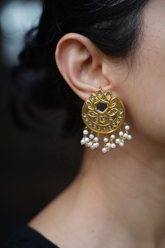 Jahanara studs